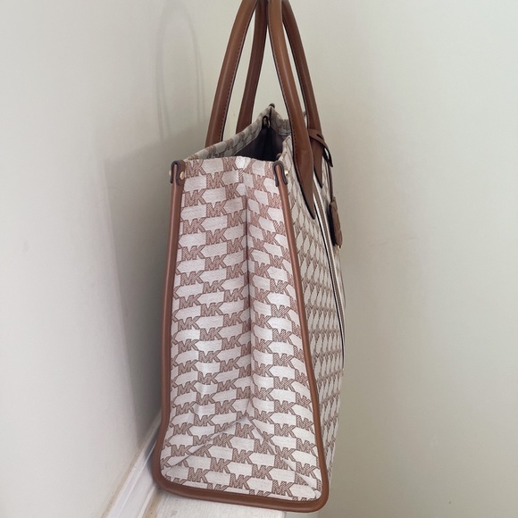 Michael Kors Mirella Large Tote - Picture 8 of 8